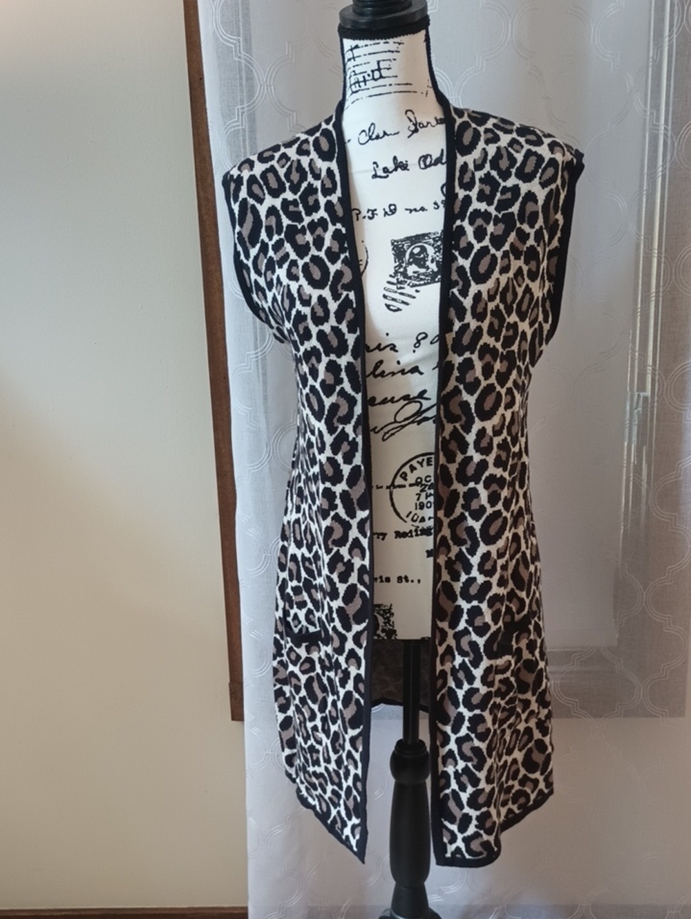 Chico's Black & Cream Leopard-Print Open-Front Long Vest